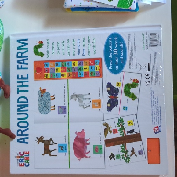 New World of Eric Carle The Very Hungry Caterpillar Bundle - Picture 4 of 5